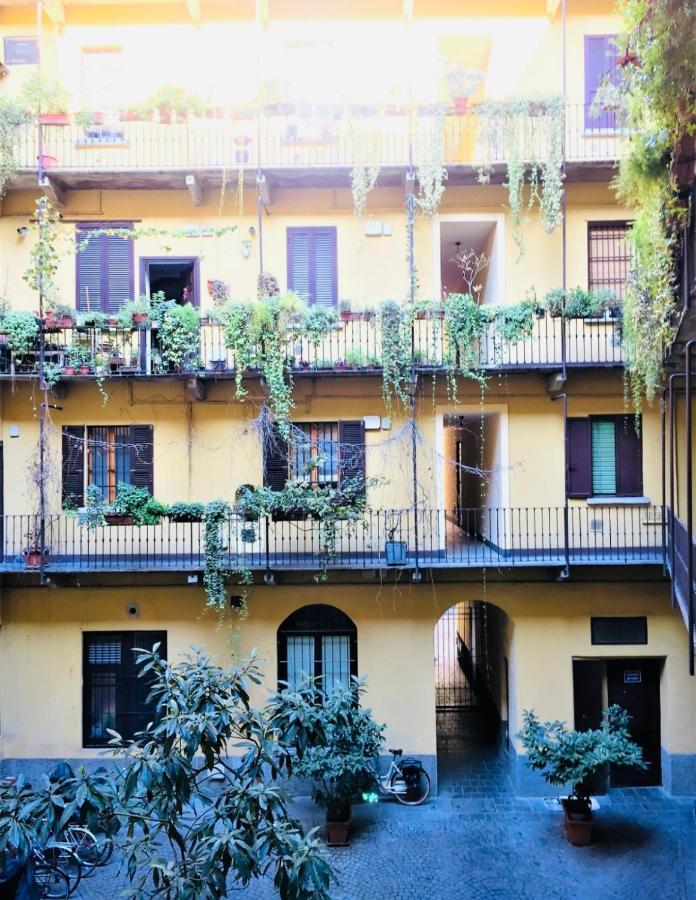 Bilocale Zona Centro Apartment Milan Bagian luar foto